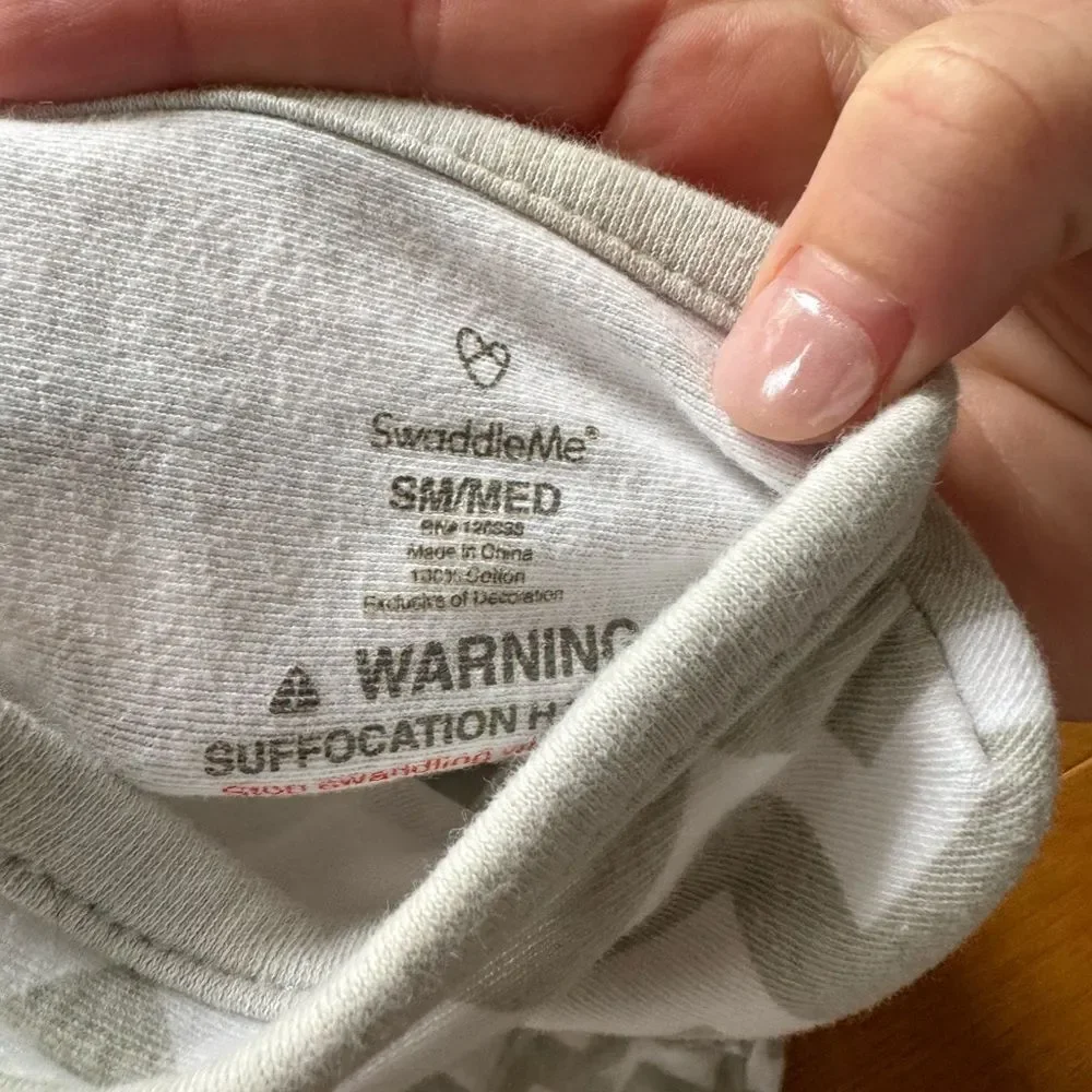 BABY SWADDLE 0-6 MONTHS